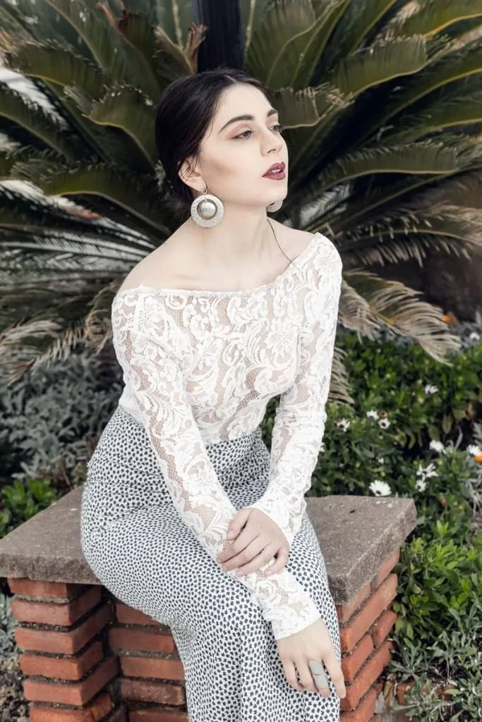 Laura — 4