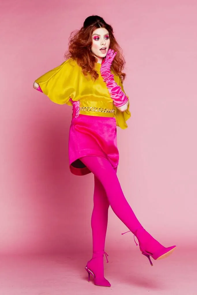 JUZI Magazine: JUZI MAGAZINE ISSUE 4 — 17